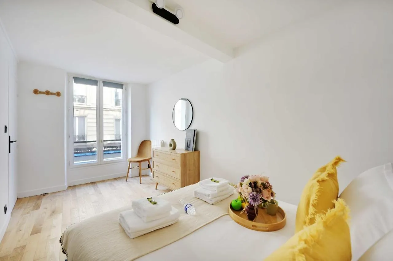 Stunning Apartment 4P1Br パリ